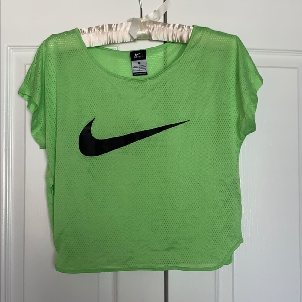 Nike Mesh Crop Top